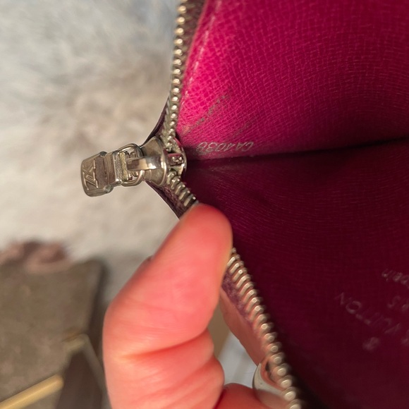 Louis Vuitton Epi Card Key Pochette Cles💜💜💜 - Picture 11 of 13
